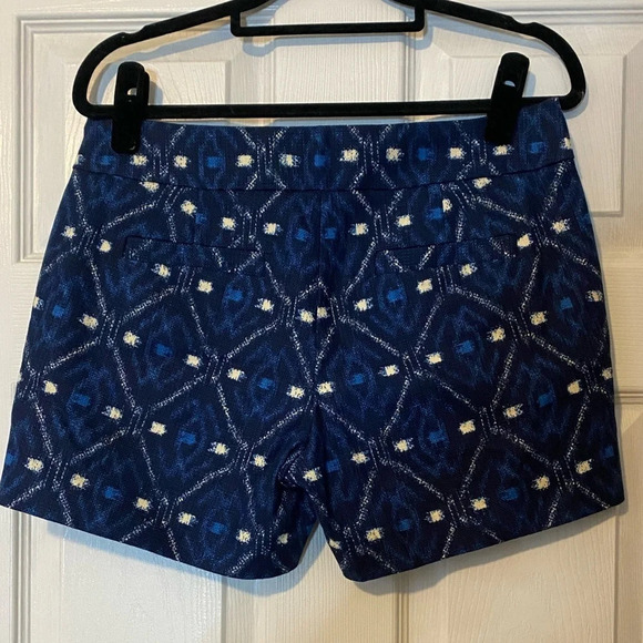 J. Crew Factory Basketweave Ikat Cotton Shorts Size 2 - Picture 2 of 6